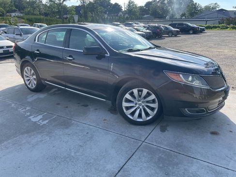 Used 2014 Lincoln MKS AWD w/ Equipment Group 101A image 24