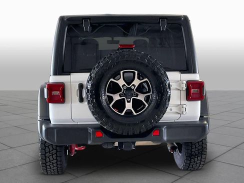 Used 2020 Jeep Wrangler Unlimited Rubicon AWD/4WD image 4