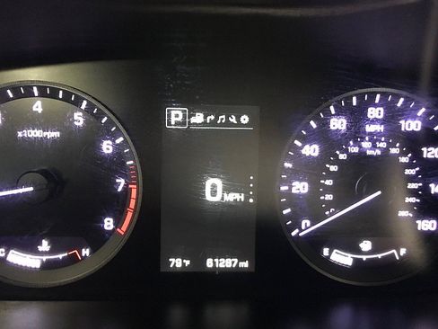 Used 2015 Hyundai Sonata Limited w/ Option Group 05 FWD image 23