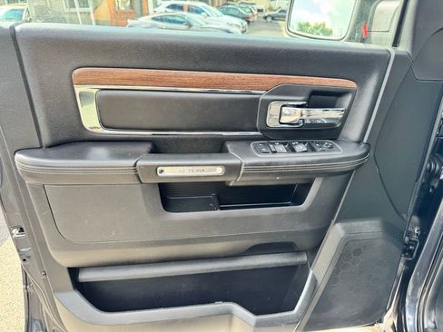 Used 2018 RAM 1500 Laramie w/ Convenience Group image 19