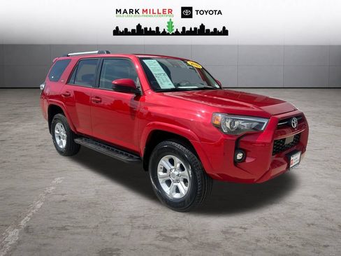Certified 2021 Toyota 4Runner SR5 AWD/4WD image 8