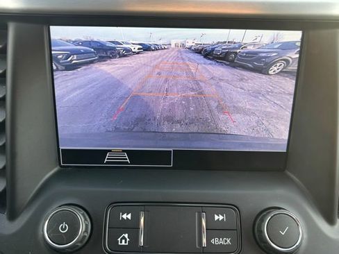 Used 2020 GMC Acadia SLE w/ Driver Convenience Package image 25