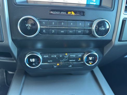 Used 2019 Ford Expedition Max XLT w/ Equipment Group 201A image 21