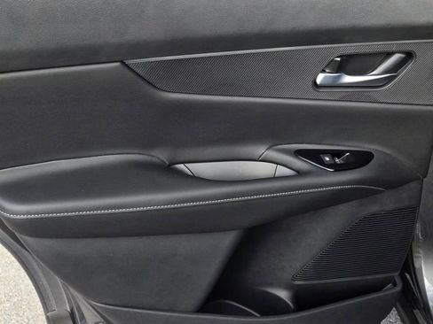 New 2026 Nissan Murano SV image 11