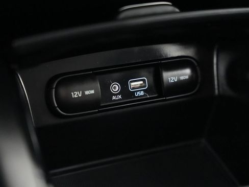 Used 2019 Kia Sorento FWD V6 image 28