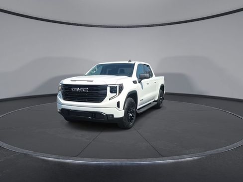 Certified 2023 GMC Sierra 1500 Elevation w/ LPO, Elevation Black Package AWD/4WD image 4