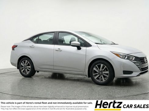 Used 2025 Nissan Versa SV FWD image 1