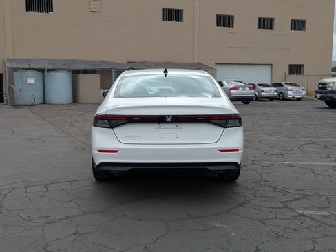 New 2025 Honda Accord SE image 6