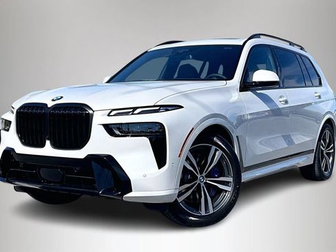 New 2026 BMW X7 xDrive40i image 2