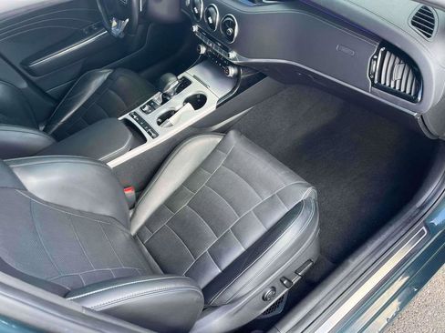 Used 2022 Kia Stinger GT2 image 10