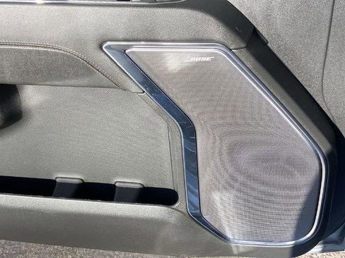 Certified 2024 Chevrolet Silverado 1500 High Country w/ Technology Package image 19