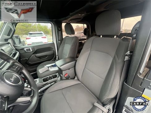Used 2023 Jeep Wrangler Sport image 18