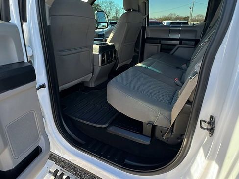 Used 2019 Ford F250 XLT w/ XLT Premium Package image 21