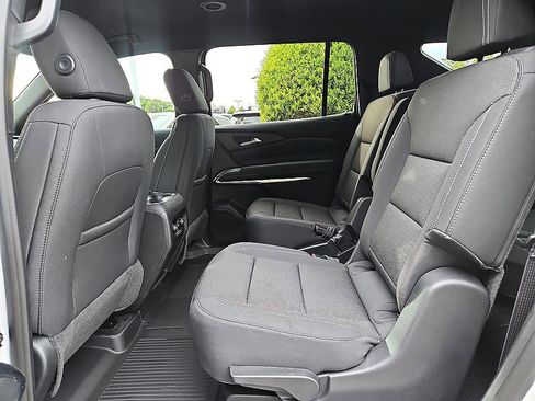 New 2026 Chevrolet Traverse LT AWD/4WD image 10