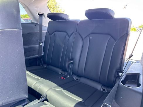 Used 2019 Audi Q7 3.0T Premium Plus w/ Premium Plus Package AWD/4WD image 25