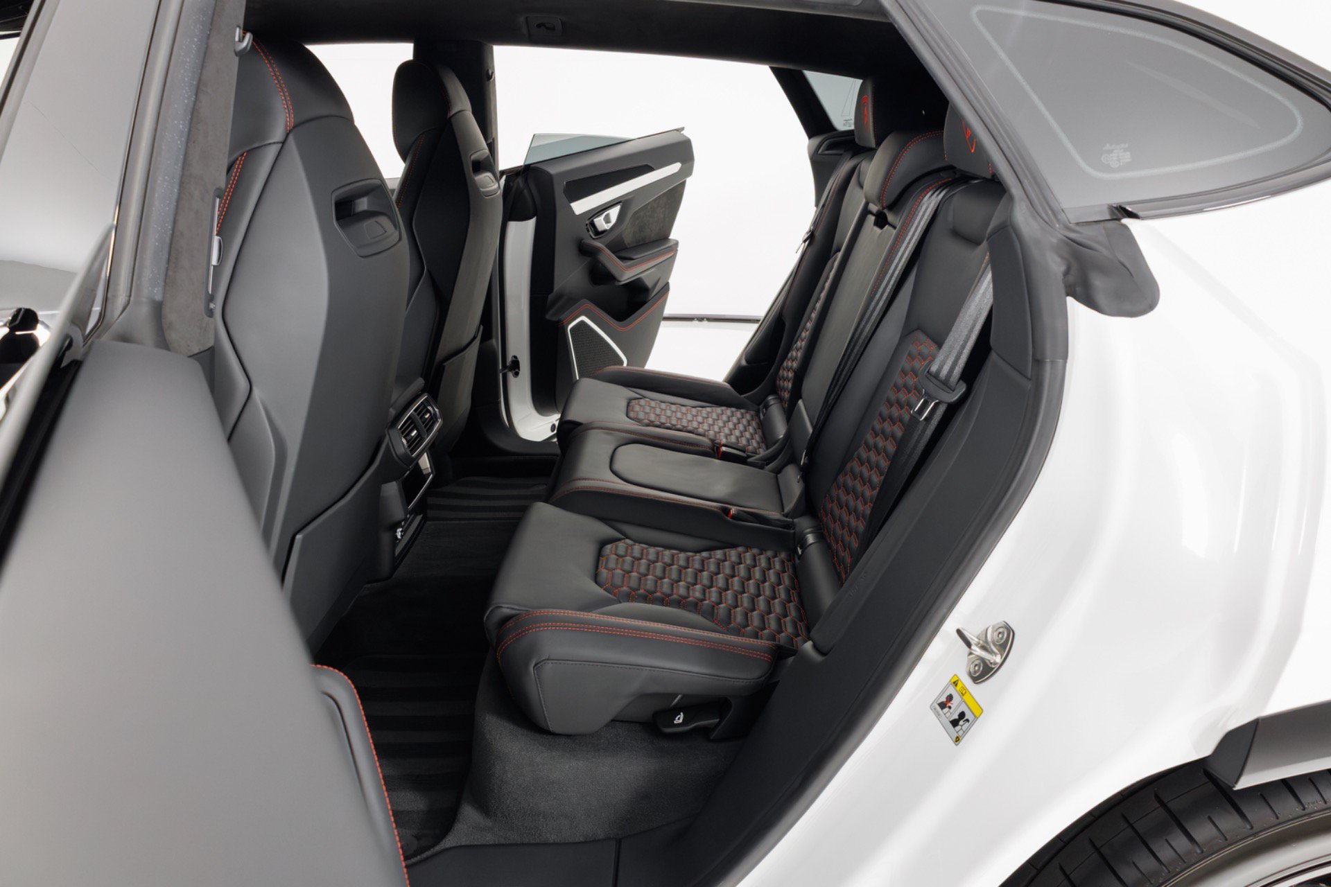 Used 2024 Lamborghini Urus S AWD/4WD image 54
