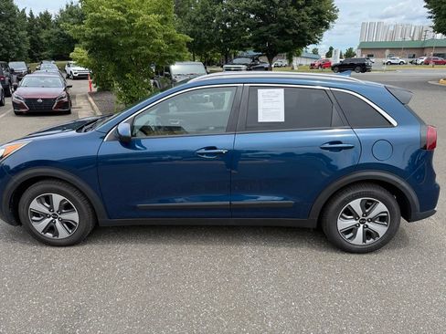 Used 2019 Kia Niro LX FWD image 5