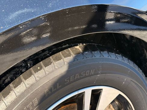 Used 2023 Nissan Sentra SV image 11