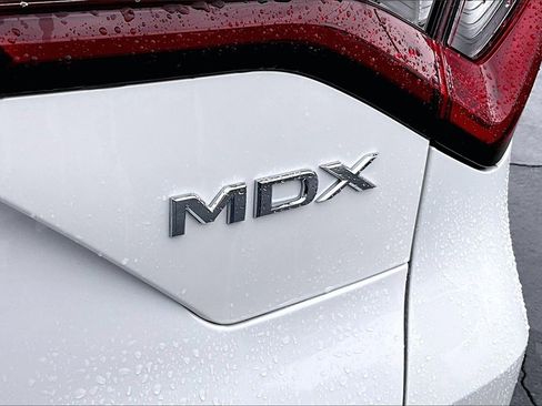 Certified 2025 Acura MDX w/ Advance Package image 8