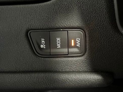 Used 2019 Cadillac XT5 Luxury w/ LPO, Black Ice Package image 19