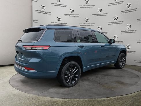 New 2026 Jeep Grand Cherokee L Limited AWD/4WD image 5
