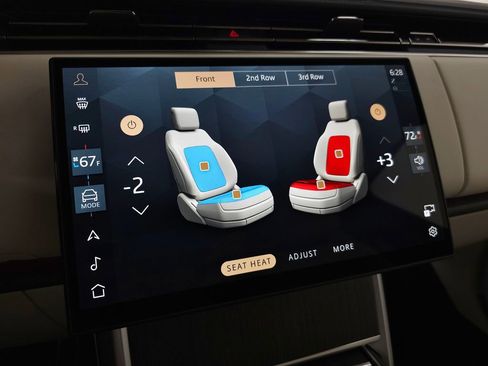 Used 2025 Land Rover Range Rover Long Wheelbase SE AWD/4WD image 30