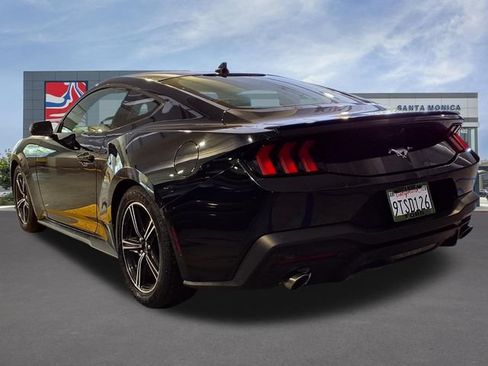 Used 2025 Ford Mustang Premium RWD image 3