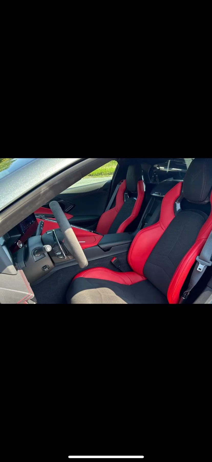 Used 2024 Chevrolet Corvette Stingray Preferred Cpe w/ Z51 Performance Package RWD image 4