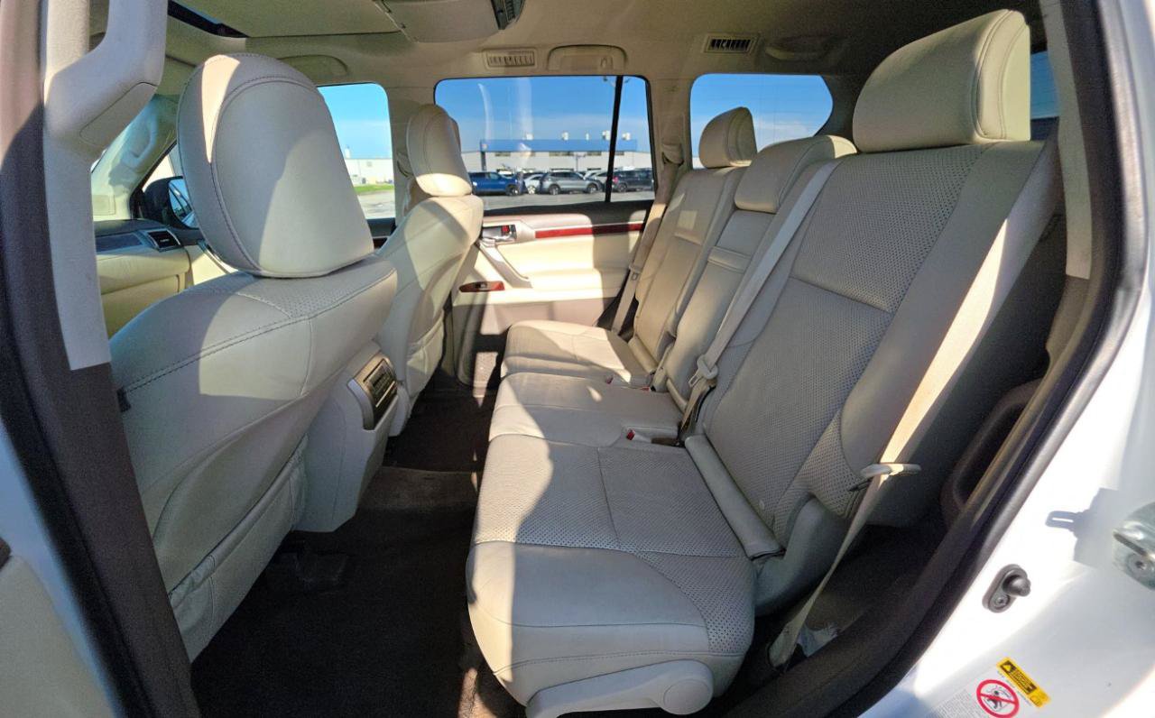 Used 2013 Lexus GX 460 w/ Comfort Plus Pkg AWD/4WD image 15