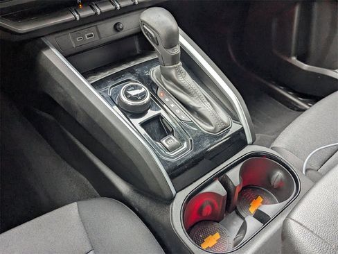 Certified 2023 Chevrolet Colorado Trail Boss w/ Technology Package image 28