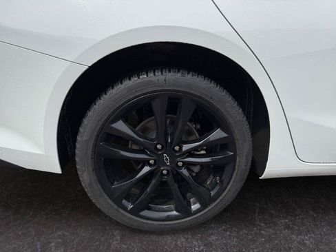 Used 2024 Chevrolet Malibu LT w/ Sport Edition FWD image 15
