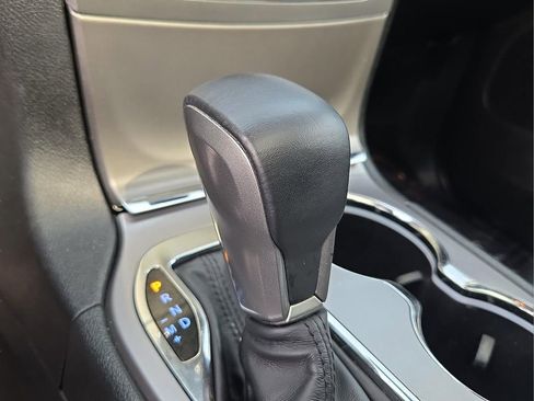 Used 2018 Jeep Grand Cherokee Limited image 15