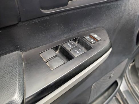 Used 2019 Toyota Tundra Limited w/ Limited Premium Package image 16