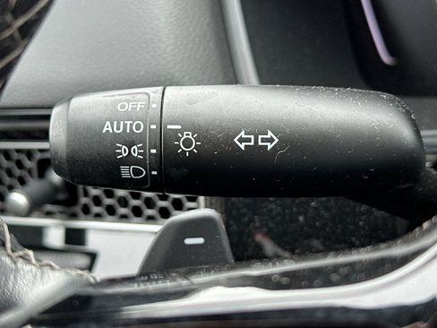 Used 2024 Honda Civic Sport image 29