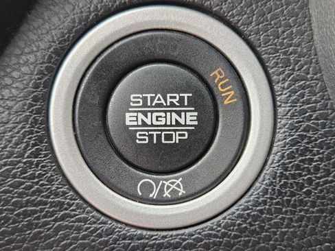 Used 2024 RAM 2500 Big Horn AWD/4WD image 17