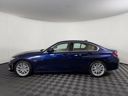 Used 2023 BMW 330e xDrive w/ Premium Package AWD/4WD image 6