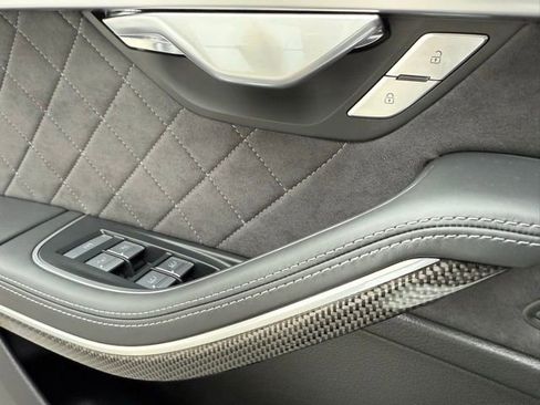 Used 2023 Audi S8 w/ S8 Executive Package image 62