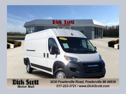 Used 2025 RAM ProMaster 2500 w/ Convenience Group FWD image 1