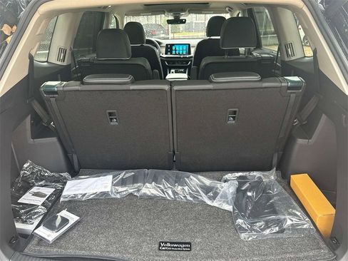 New 2026 Volkswagen Atlas SEL Premium R-Line image 27