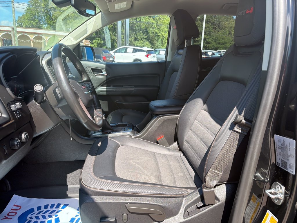 Certified 2022 GMC Canyon AT4 AWD/4WD image 9