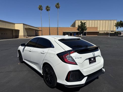 Used 2017 Honda Civic EX image 5