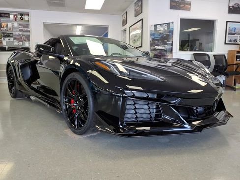 New 2026 Chevrolet Corvette Z06 w/ Z07 Performance Package RWD image 6