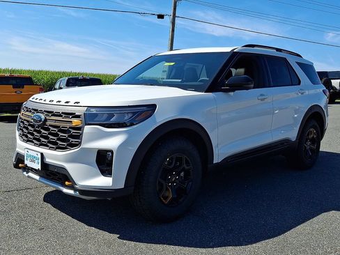 New 2026 Ford Explorer Tremor w/ Tremor Ultimate Package AWD/4WD image 2