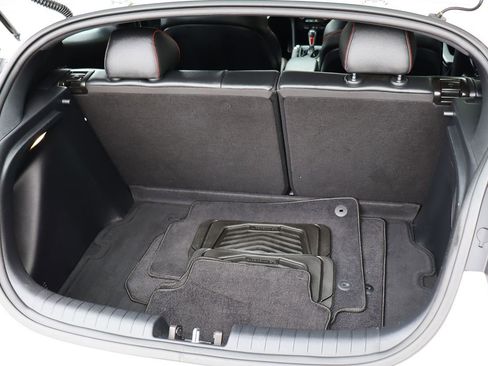 Used 2019 Hyundai Veloster Turbo FWD image 24
