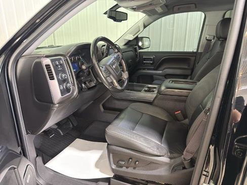 Used 2017 GMC Sierra 1500 SLT image 2