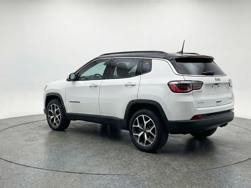 Used 2025 Jeep Compass Limited AWD/4WD image 6