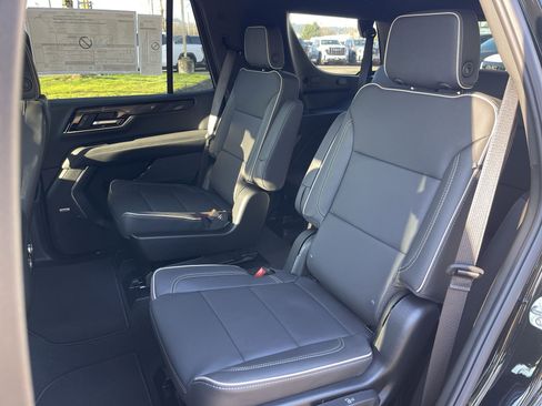 New 2026 GMC Yukon Elevation AWD/4WD image 60