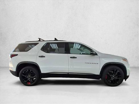 Used 2019 Chevrolet Traverse Premier w/ Redline Edition AWD/4WD image 4