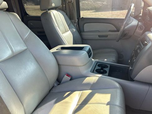 Used 2008 GMC Sierra 3500 SLT w/ Convenience Package image 22