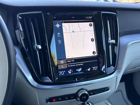 Used 2020 Volvo S60 T6 Momentum w/ Protection Package Premier image 15